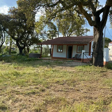 Casa Dos Sobreiros Casas da Ribeira (Santarem)